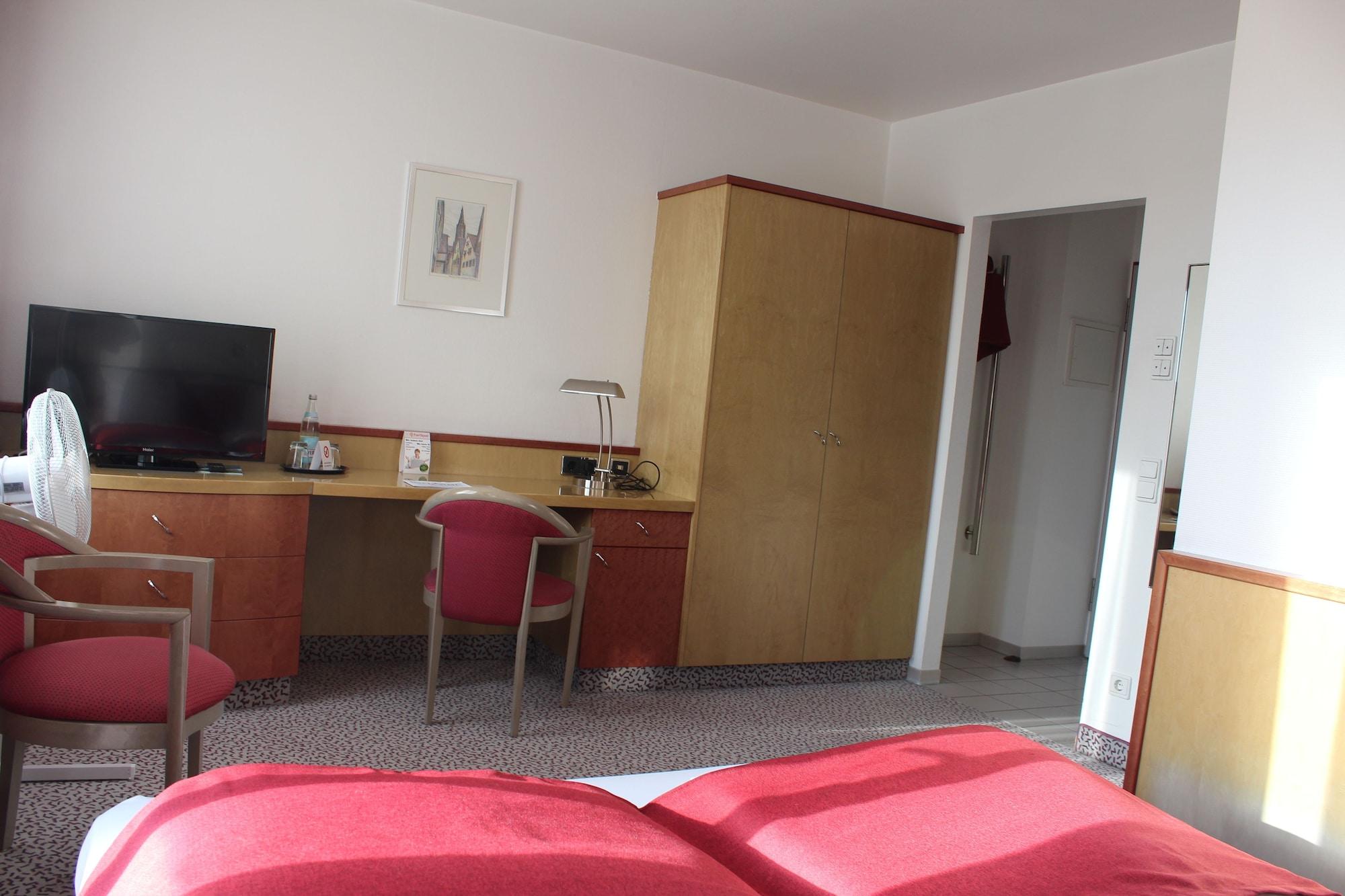 אולם Leomar Hotel מראה חיצוני תמונה