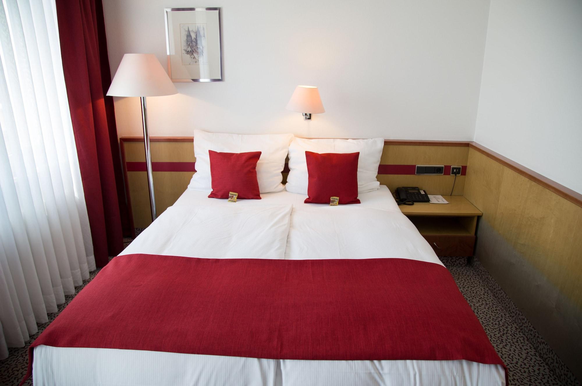 אולם Leomar Hotel מראה חיצוני תמונה