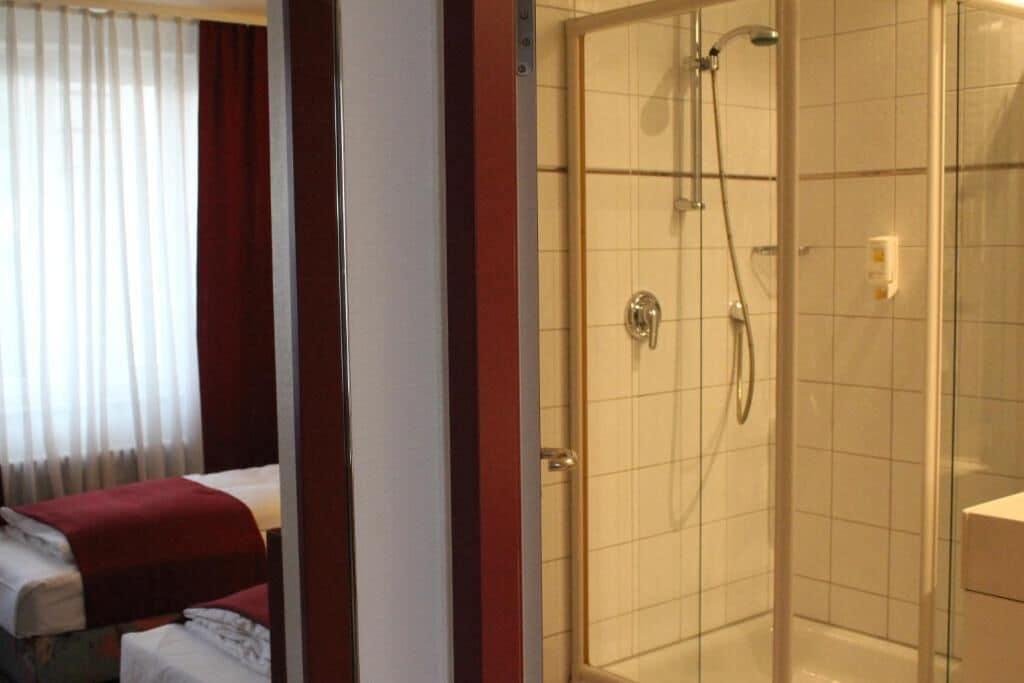 אולם Leomar Hotel מראה חיצוני תמונה