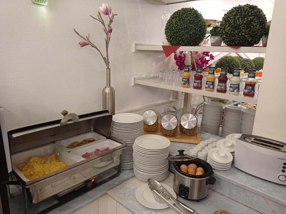 אולם Leomar Hotel מראה חיצוני תמונה
