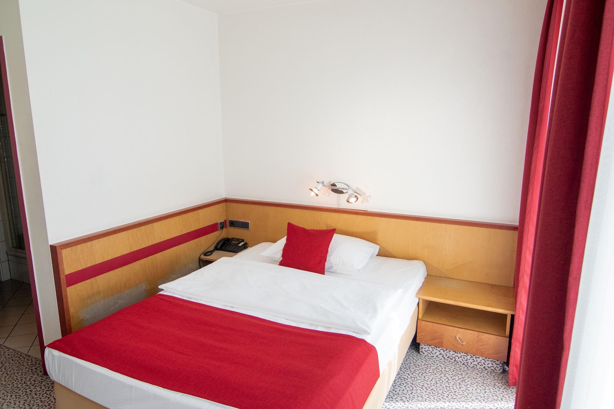 אולם Leomar Hotel מראה חיצוני תמונה