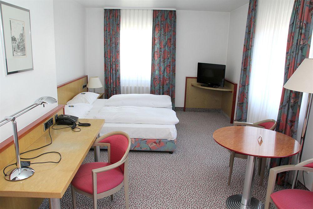 אולם Leomar Hotel מראה חיצוני תמונה
