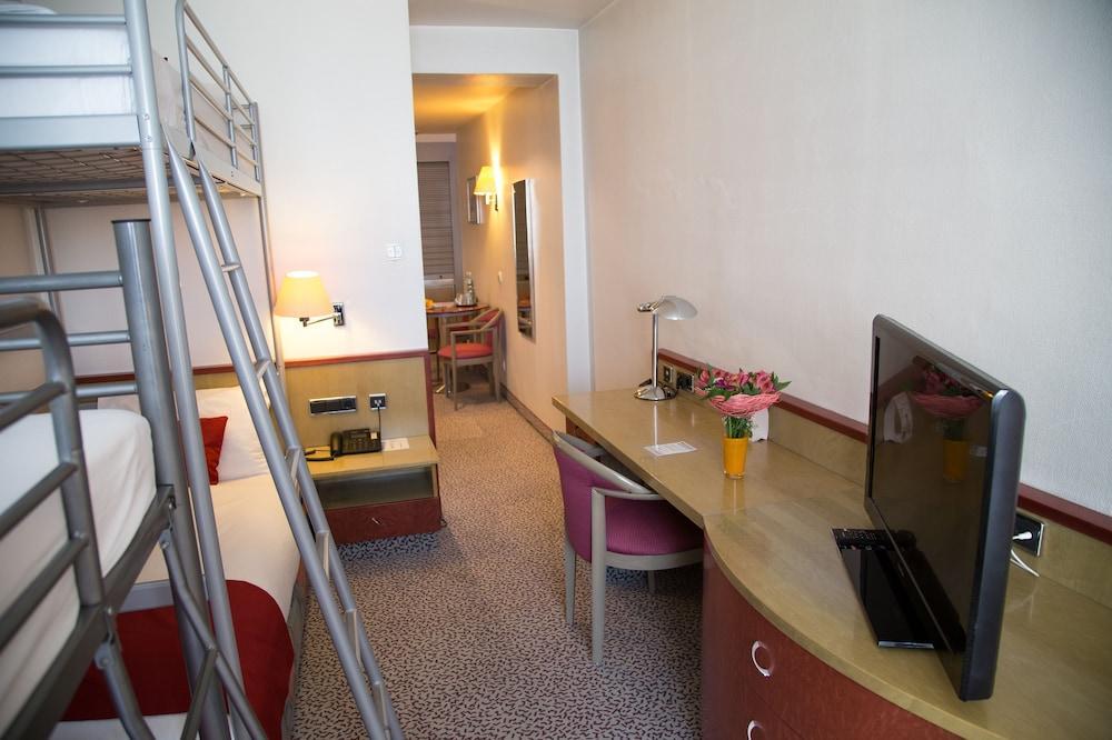 אולם Leomar Hotel מראה חיצוני תמונה
