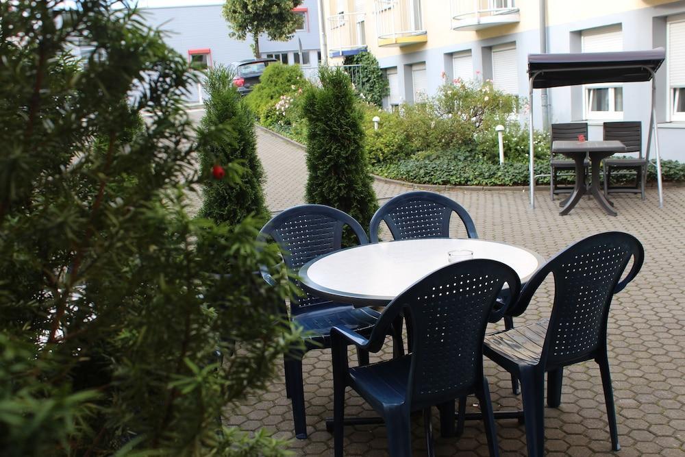 אולם Leomar Hotel מראה חיצוני תמונה